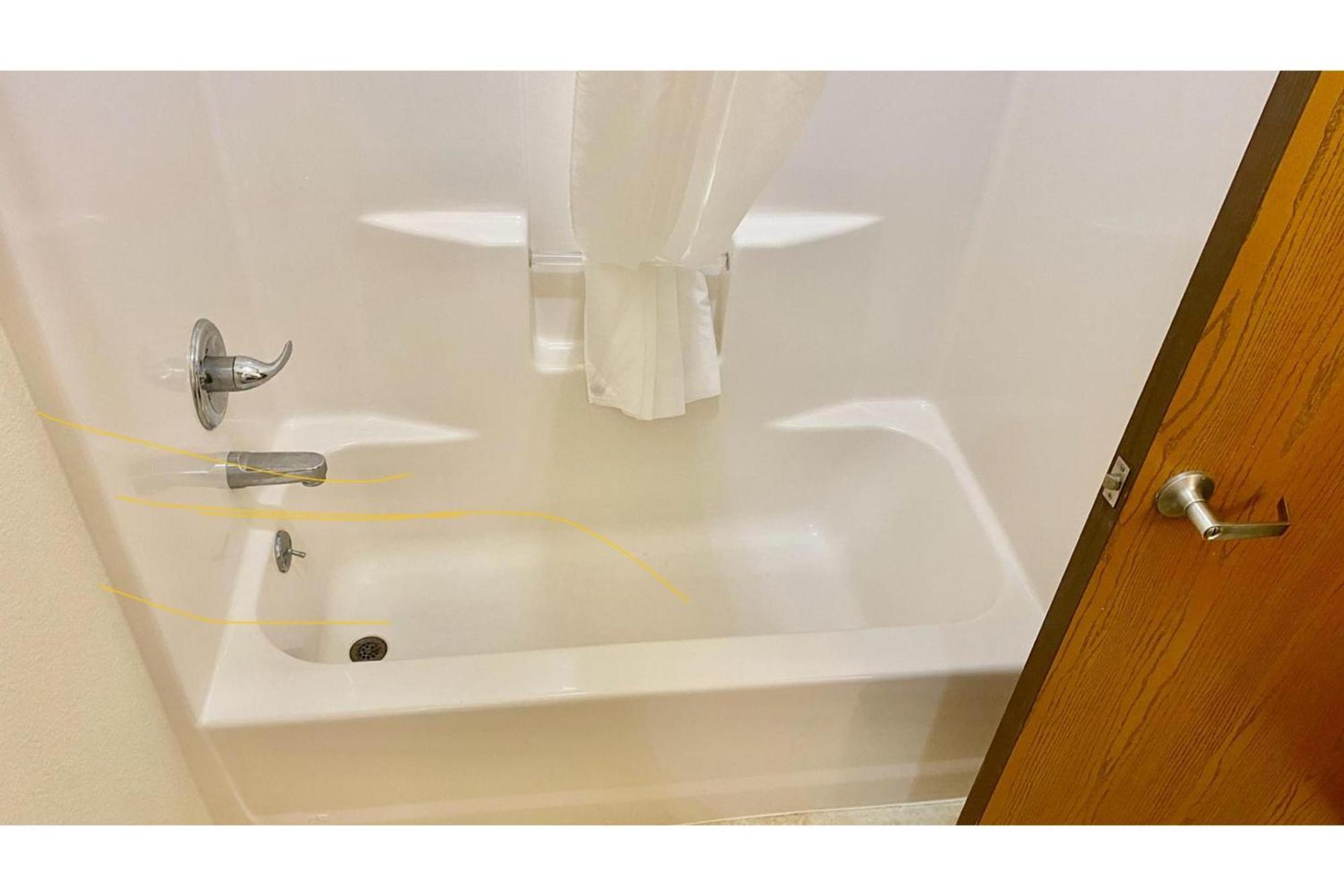Park View Inn & Suites Hoisington Near Great Bend Bagian luar foto